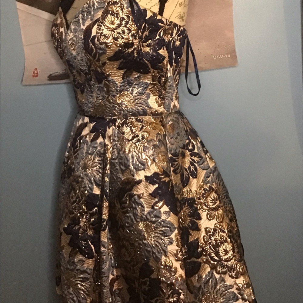 BLONDIE NIGHTS BLUE AND GOLD PROM DRESS SIZE 7
